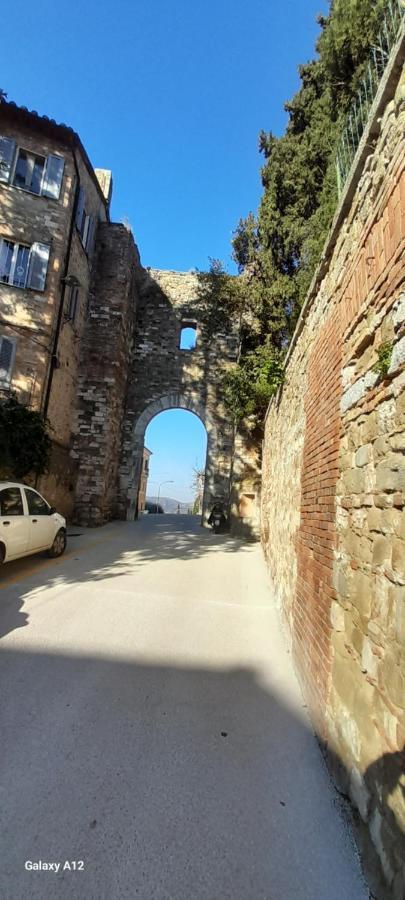 La Casa Dei Bersaglieri Apartman Perugia Kültér fotó